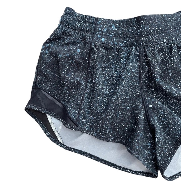 Lululemon Hotty Hot Shorts II 2.5" Mineralized Multi Black Lined Running Size 4 - Picture 3 of 8
